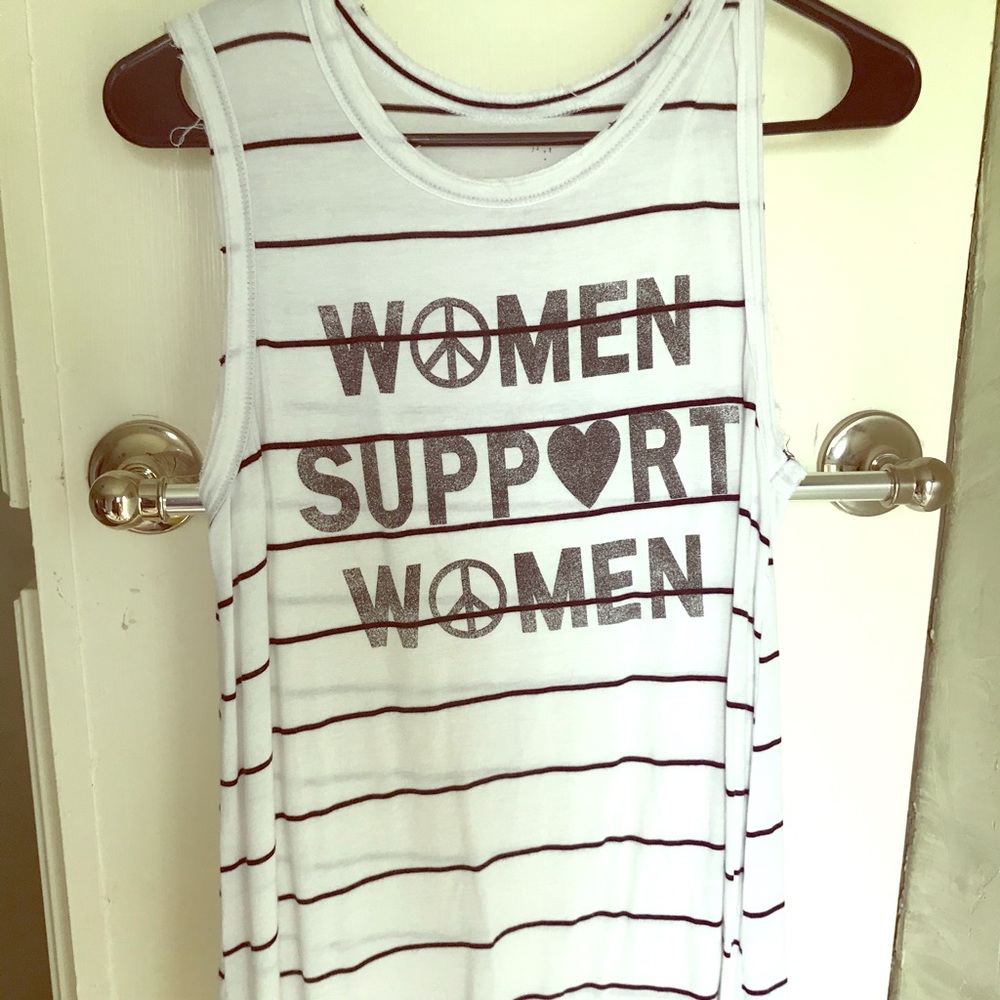 Stripped sleeveless tee